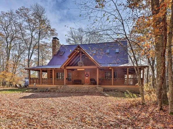 1306 Hunters Ridge Dr, Cass, WV 24927