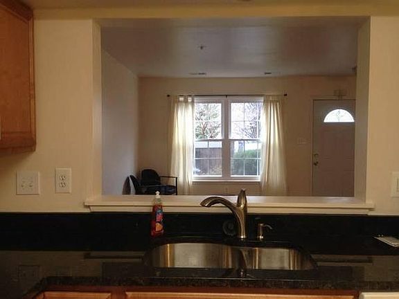 2nd image of 19140 Highstream Dr