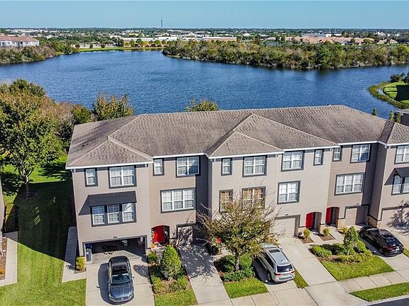 5th image of 2525 Lexington Oak Dr