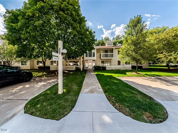 2820 N Bay Dr, Westlake, OH 44145