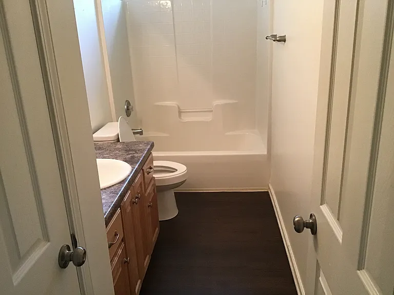 62 Golden Gate Dr — Photo 13