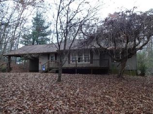 104 Azalea Dr, Hayesville, NC 28904