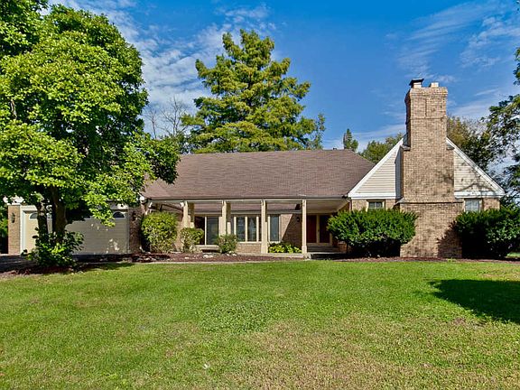 3rd image of 20429 Arcadian Ct