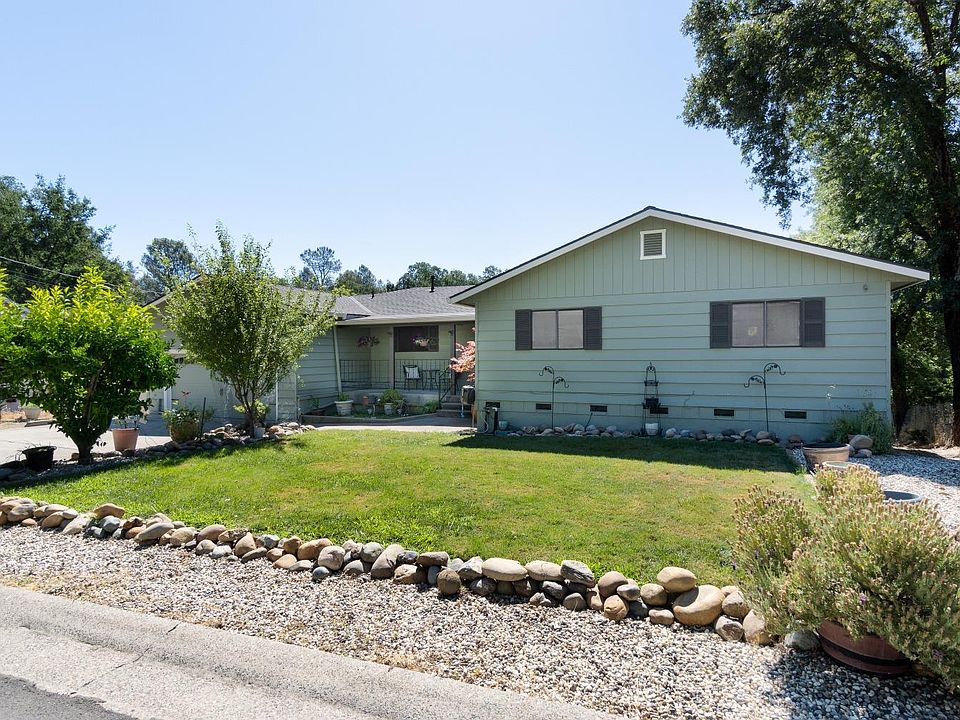 1st image of 4487 Crystal Dr