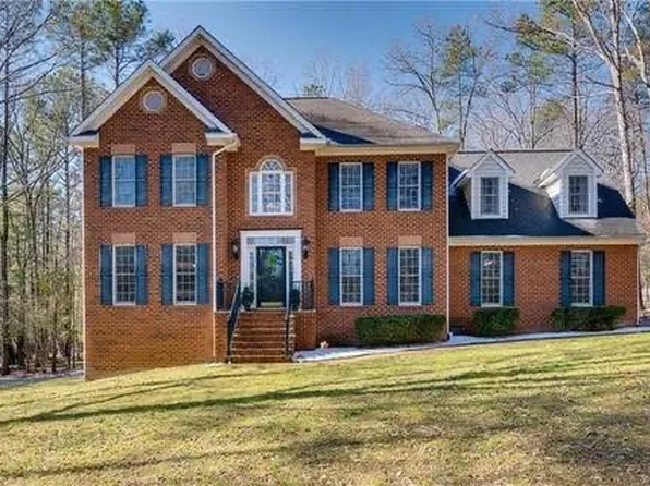 17263 Burchett Ln, Beaverdam, VA 23015