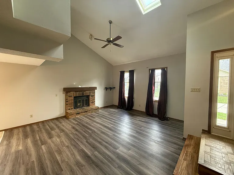 5123 Pinebrook Dr — Photo 7