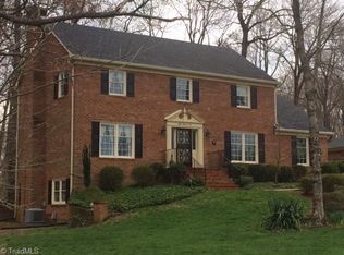 810 Westminster Dr, Greensboro, NC 27410