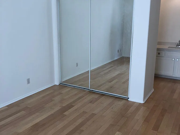 Upstairs master br
