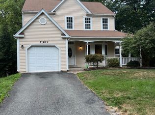 11983 Home Guard Dr, Woodbridge, VA 22192