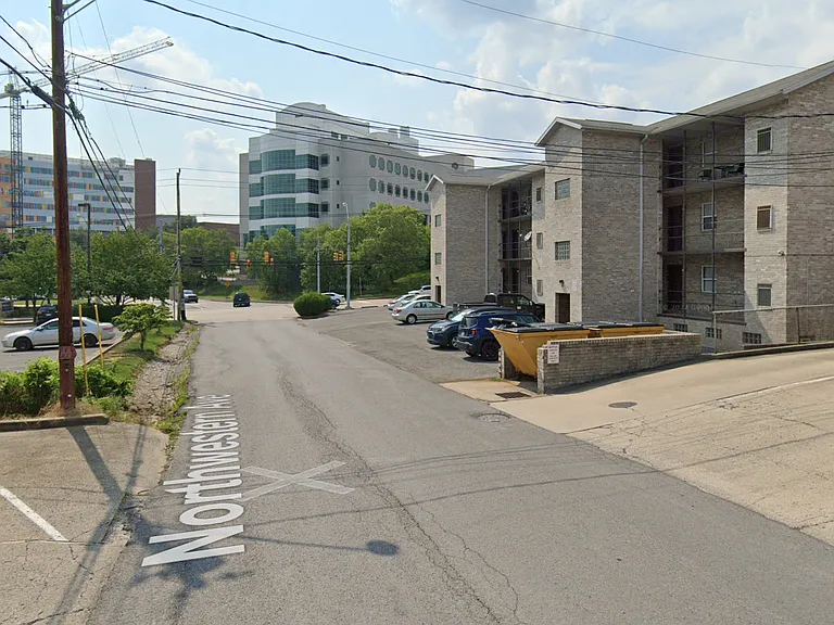 700 feet from hospital entrance