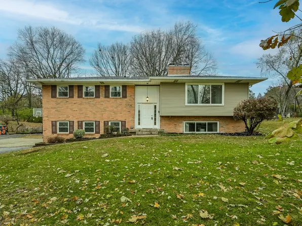 4032 Winding Way, Indianapolis, IN 46220