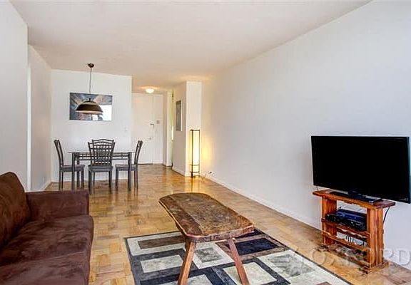 4th image of 630 1st Ave APT 11S
