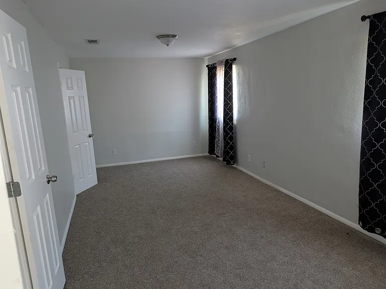 7 Oak Dr — Photo 5