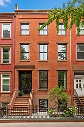479 Henry Street in Cobble Hill