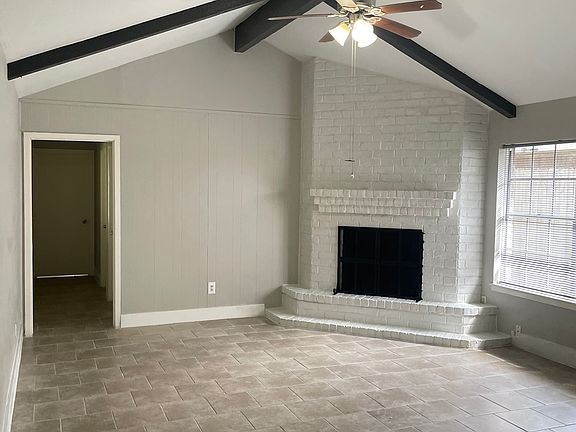 2nd image of 7214 Shady Arbor Ln