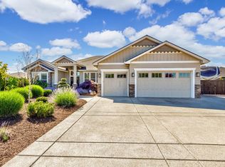 29 Oak Hills Ct, Eagle Pt, OR 97524