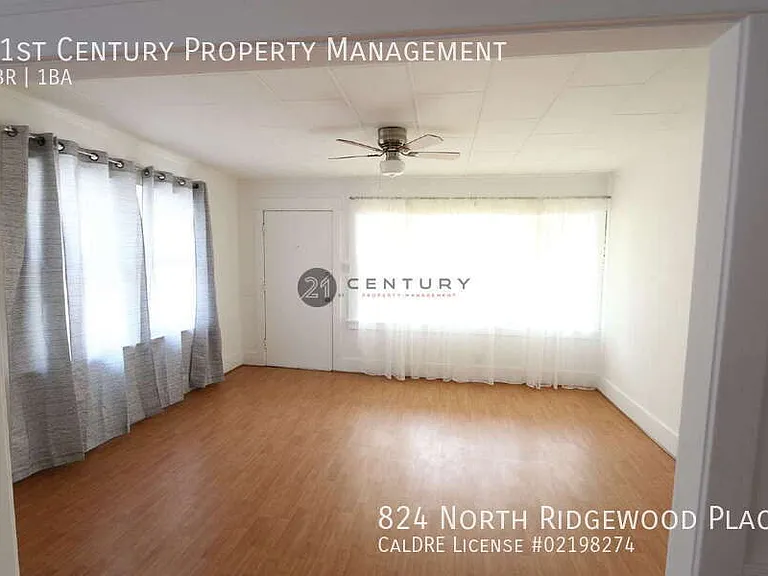 824 N Ridgewood Pl — Photo 8