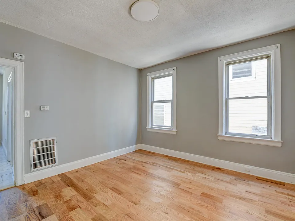 667 Liberty Ave #1