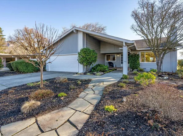365 Twin Lakes Drive, Santa Rosa, CA 95409
