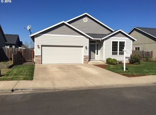 892 James Dr, Molalla, OR