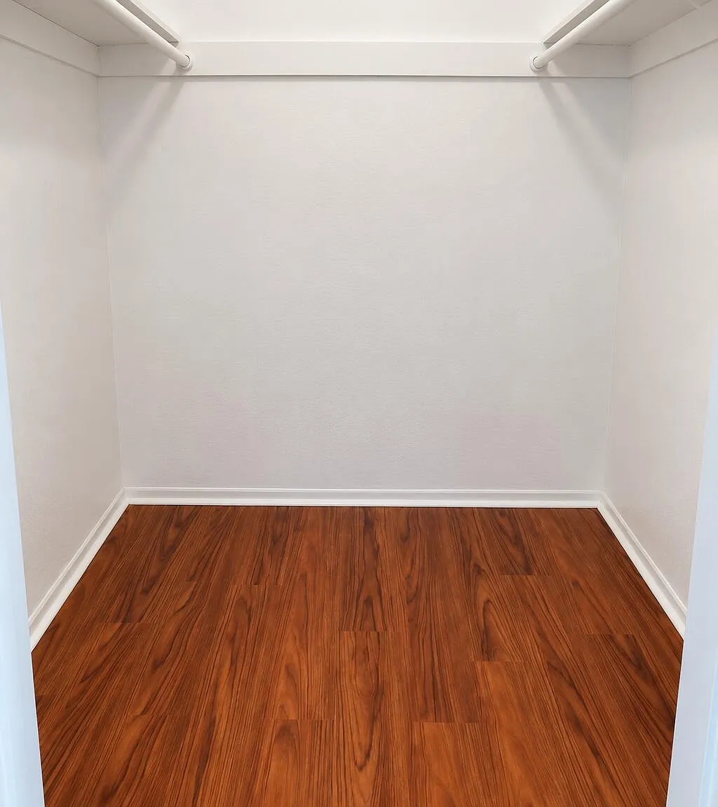 1 bed, 1.0 bath, 700 sqft, $1,600 — Photo 4