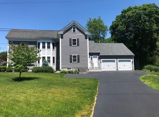 31 Court St #B, Groton, MA 01450