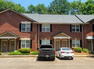 460 Barnett Shoals Rd, Athens, GA 30605