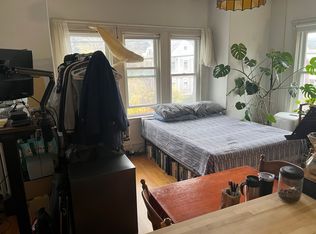 69 N Prospect St #4, Burlington, VT 05401