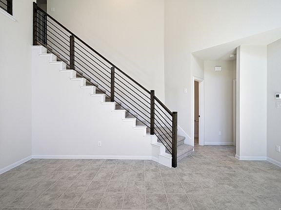 5th image of 2850 Davis Trace