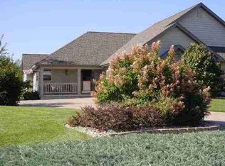 1011 Hearthstone Pl, Plover, WI 54467