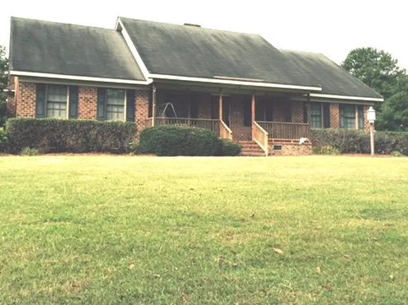 1106 Harrell Dr, Tarboro, NC 27886