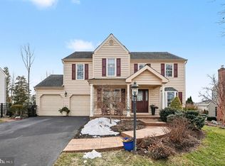 37 Saratoga Ln, Harleysville, PA 19438