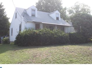 301 Rancocas Ave, Riverside, NJ 08075