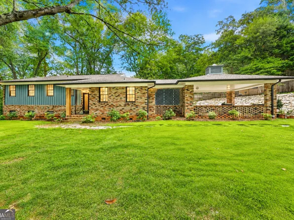 1223 Rosedale St, Toccoa, GA 30577
