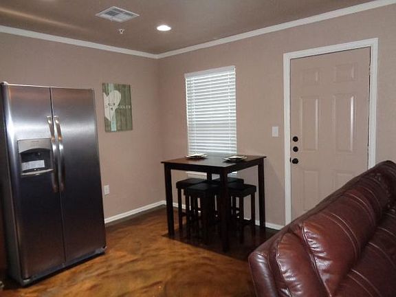 5th image of 10001 Pantherway #106