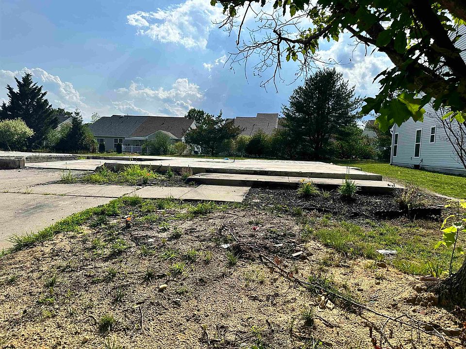 2nd image of 39 Gasko Rd
