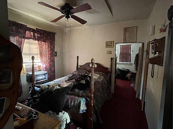 2nd image of 1622 Eagle St