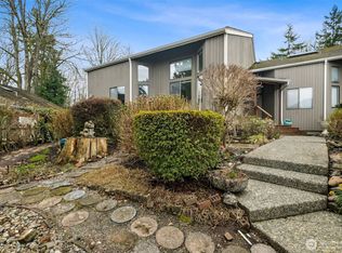 2411 SE 8th Pl, Renton, WA 98055