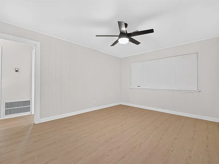 6131 Birdwood Rd — Photo 16