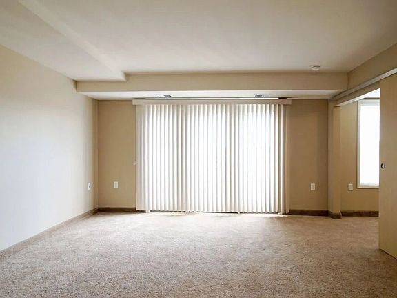 4th image of 101 1st Ave NW APT 406