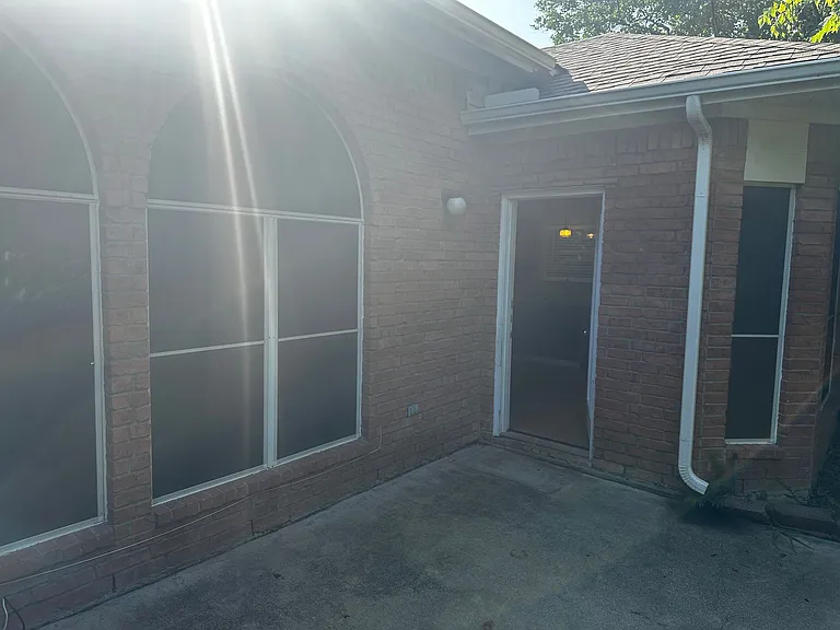 1809 Estates Dr — Photo 14