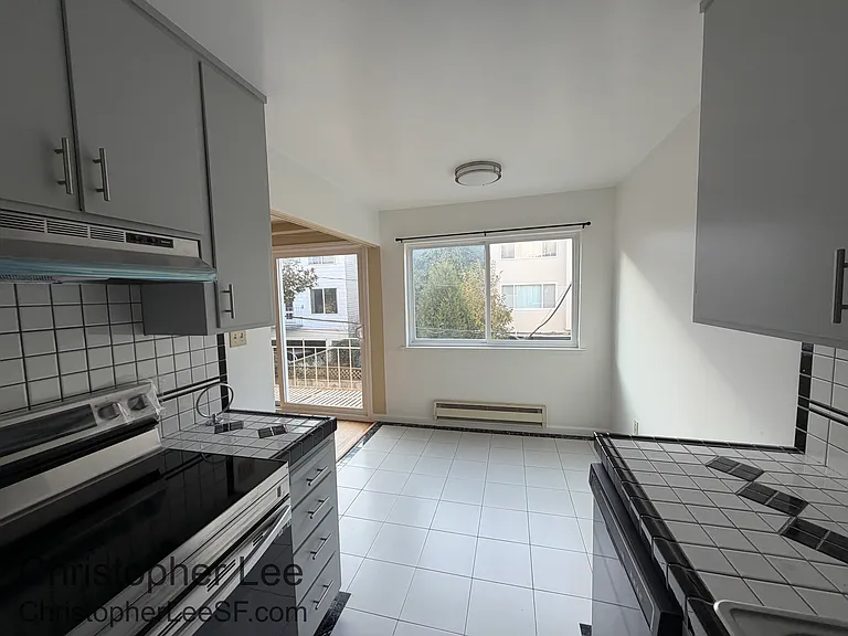 125 Palm Ave #104 — Photo 6