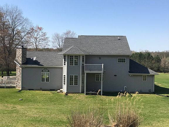 5th image of 3004 Pine Lake St
