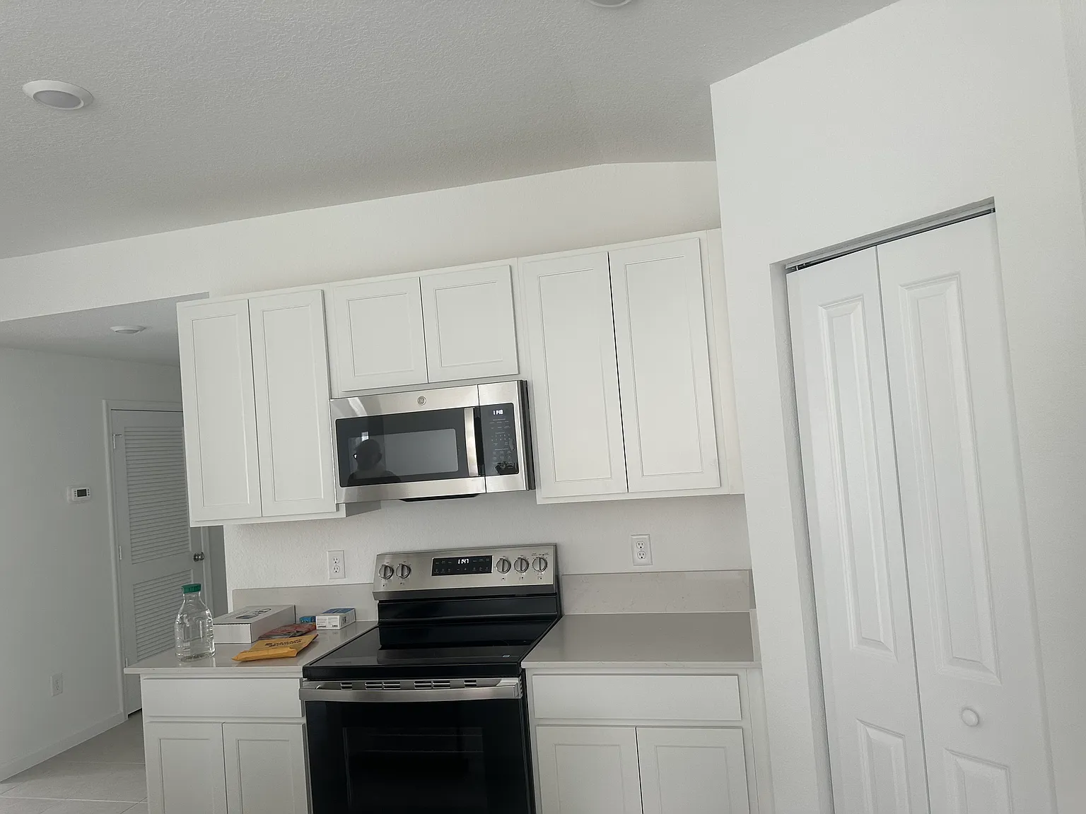 3 bed, 1468 sqft, $1,000 — Photo 4