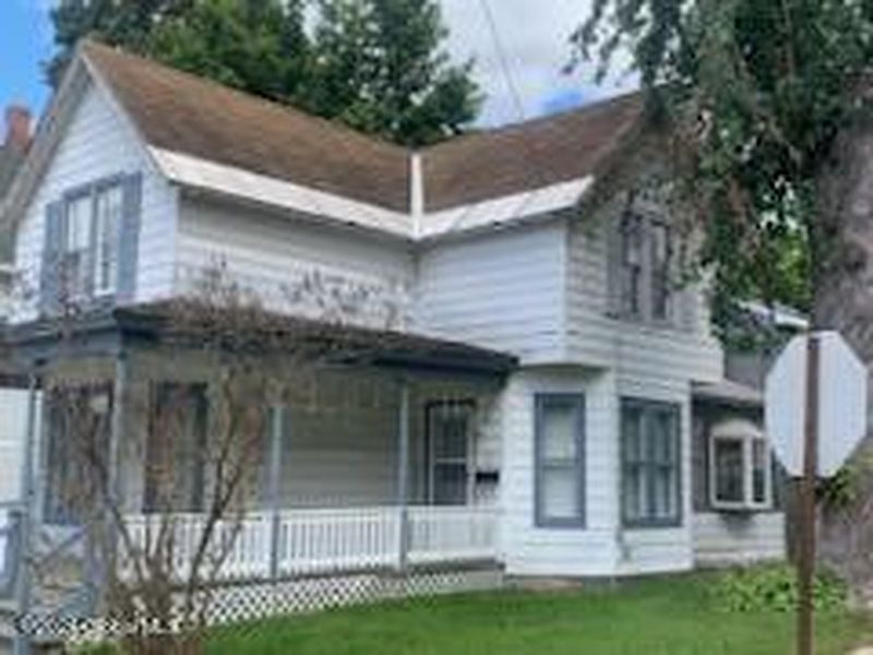 2nd image of 34 Helwig Street