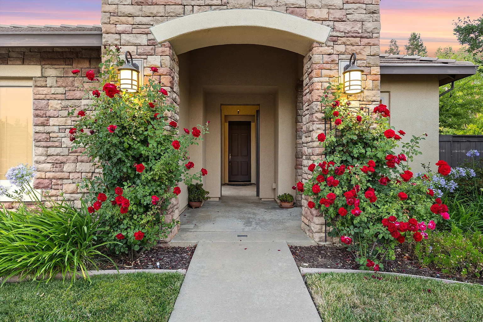 4382 Malana Way photo 1