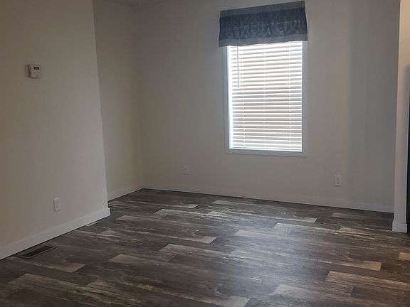 4th image of 1132 Hunters Glen Blvd #352