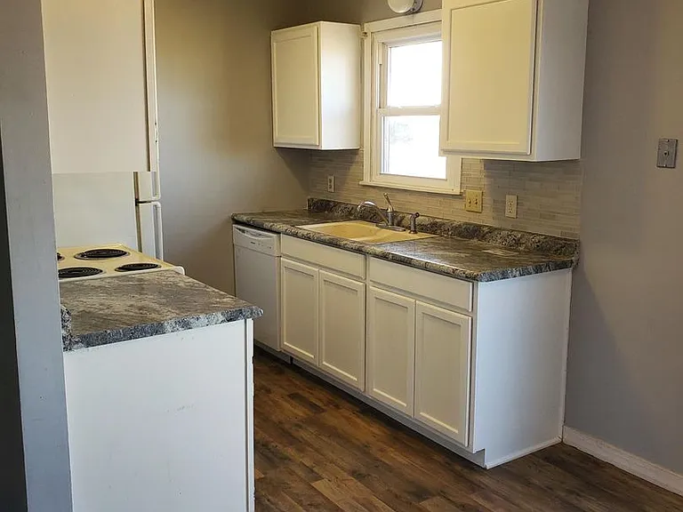 1449 N Smith Ct #2 — Photo 3