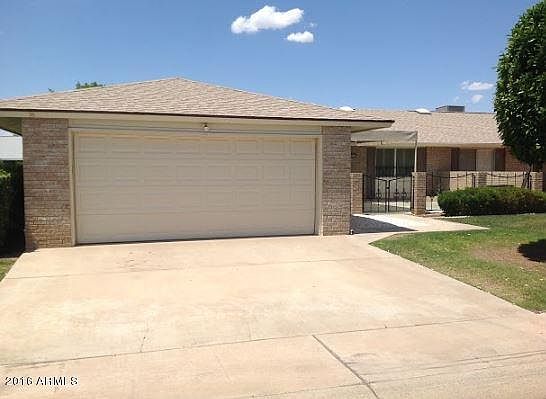 3rd image of 10517 W Saratoga Cir