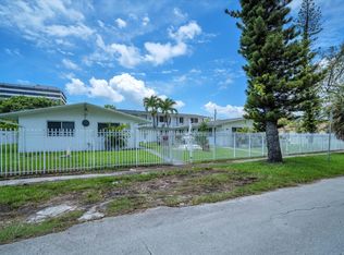 1300 NE 110th St #1A, Miami, FL 33161